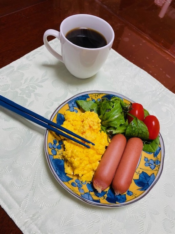 外国の朝食サムネイル